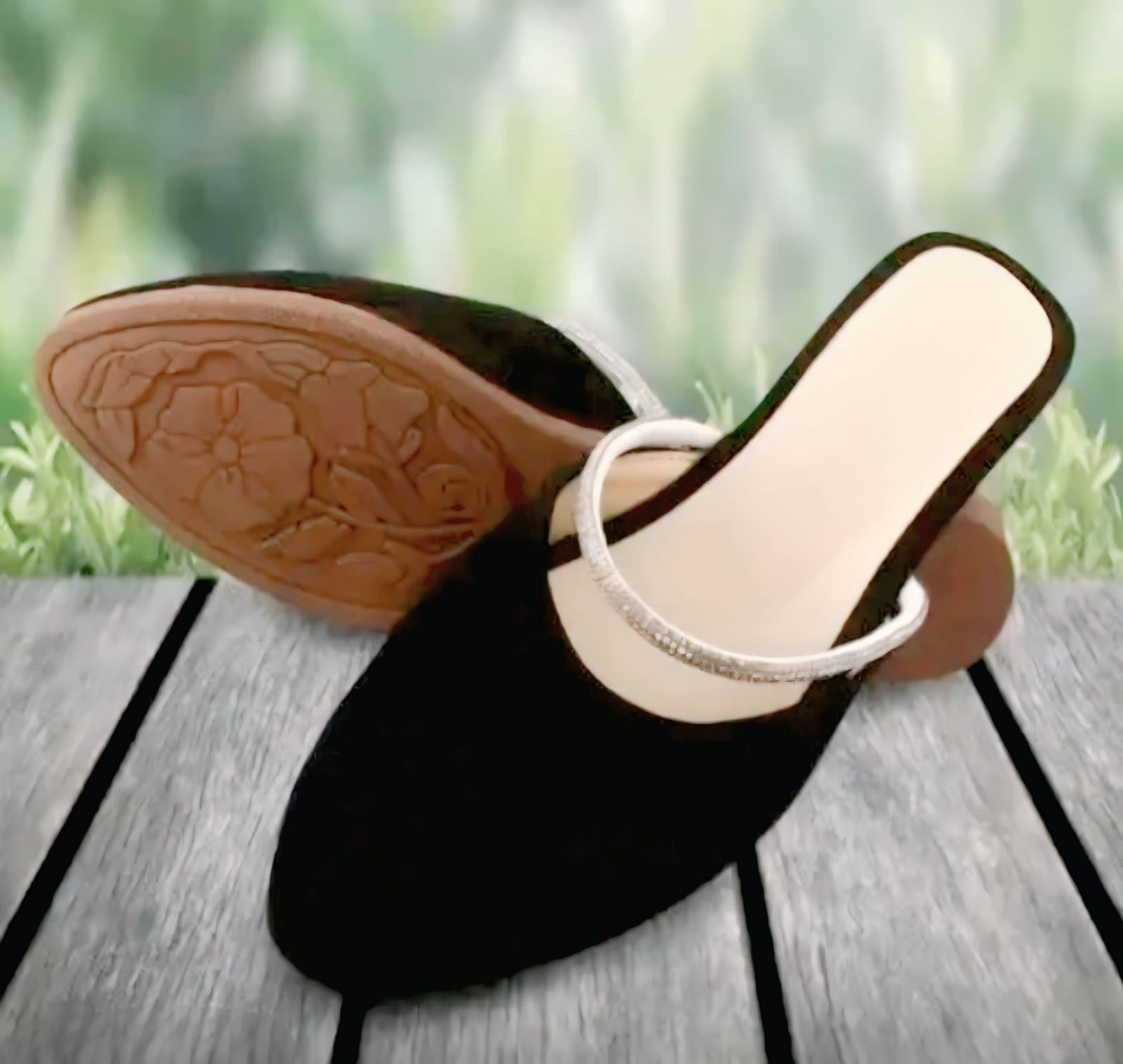 Black Velvet Slipper - Image 3